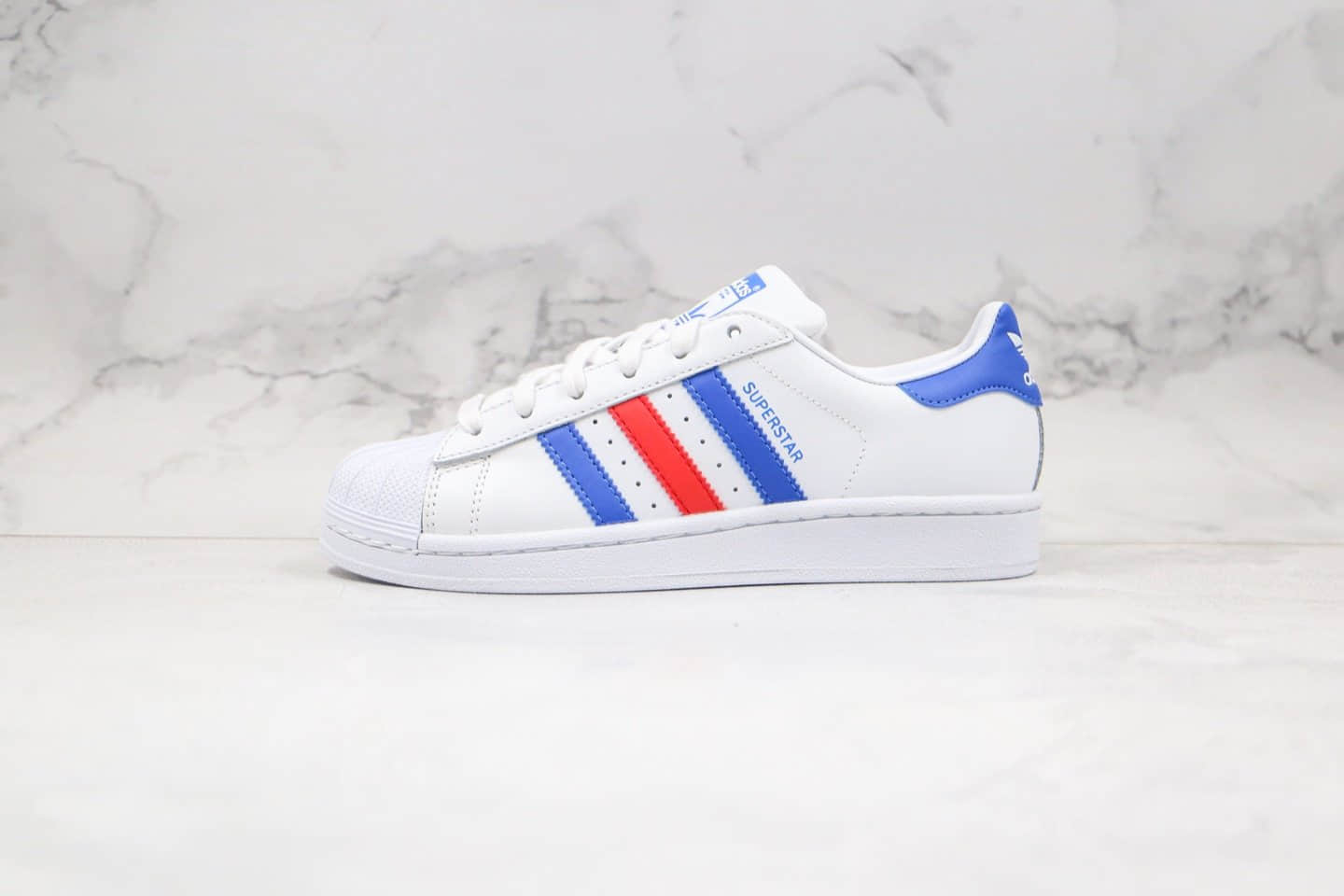 阿迪达斯adidas superstar纯原版本三叶草贝壳头低帮板鞋白蓝红区别市面通货 (ID:44916) - 图片1