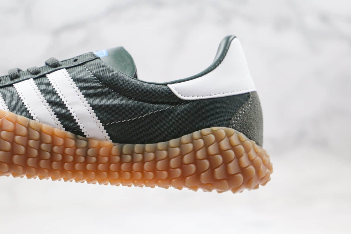 阿迪达斯adidas Kamanda纯原版本卡曼达联名小红书爆款慢跑鞋生胶绿色原鞋开发 货号:G27825