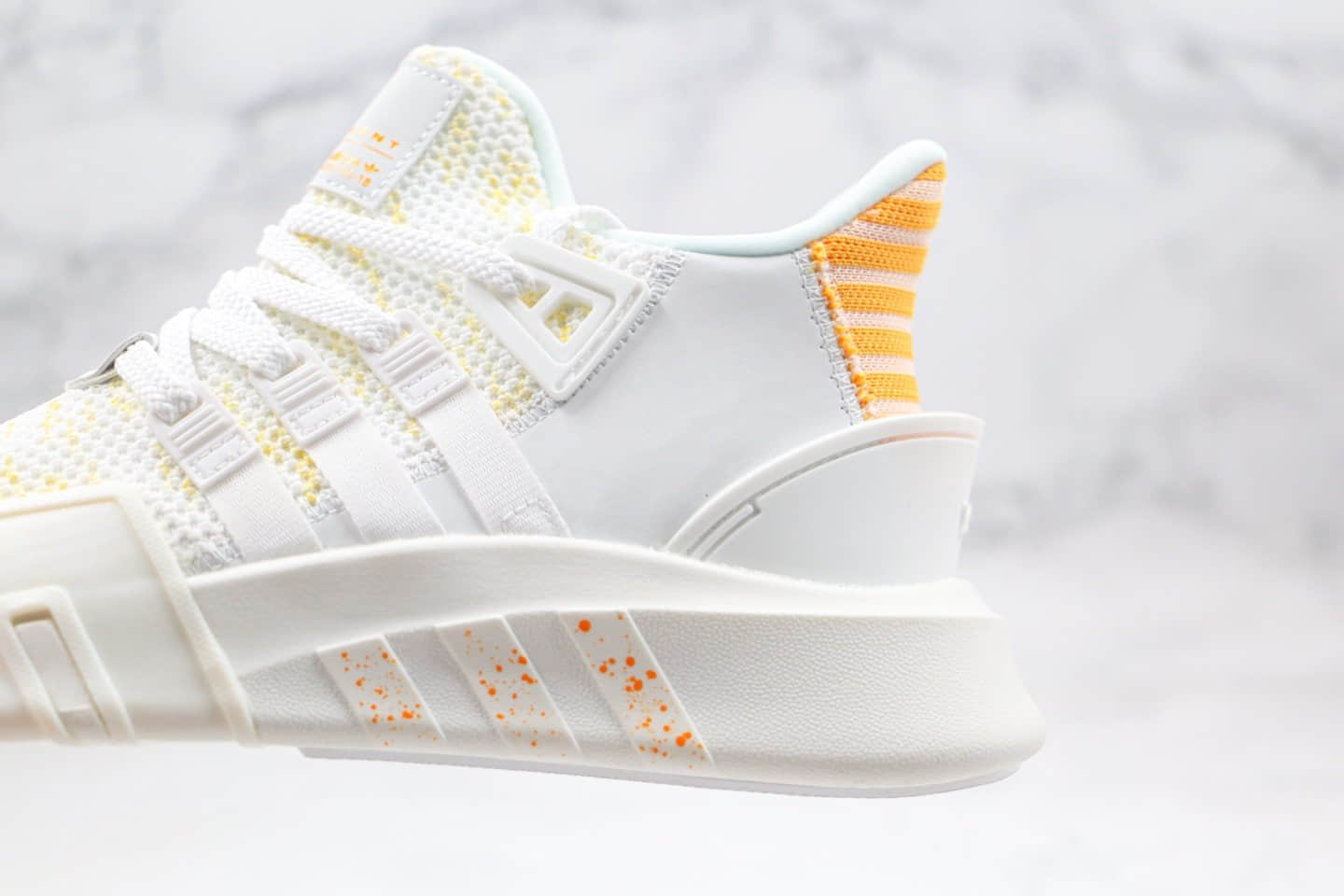 阿迪达斯adidas EQT BASK ADV纯原版本支撑者系列透气针织网面三叶草跑鞋白敏感内容区别市面通货 货号:EE5050