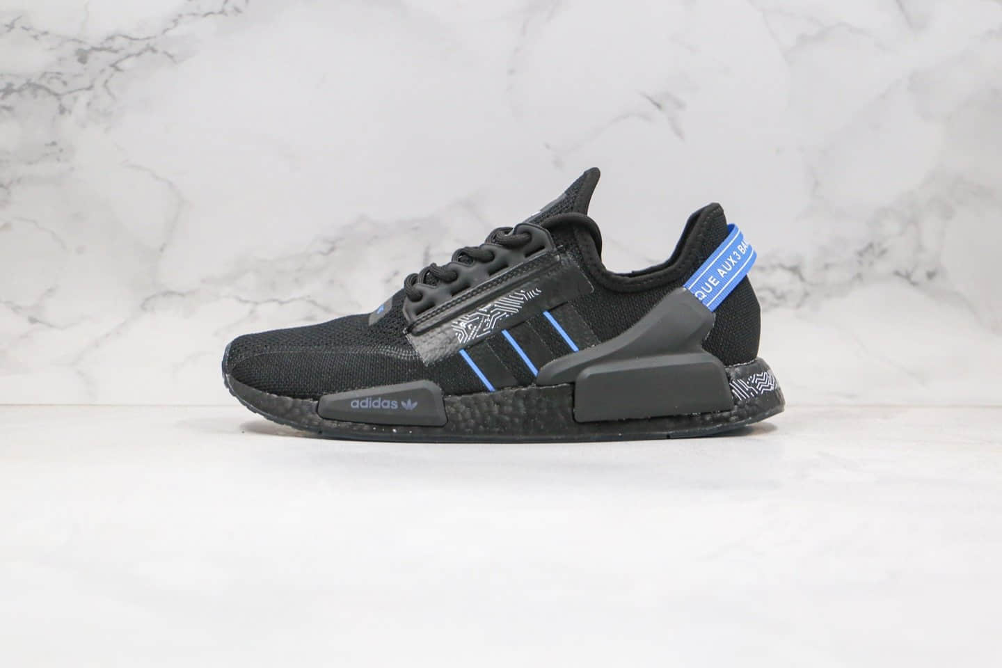 阿迪达斯adidas NMD R1 Boost V2公司级版本针织跑鞋黑蓝色原装进口Boost原料 (ID:45948) - 图片1