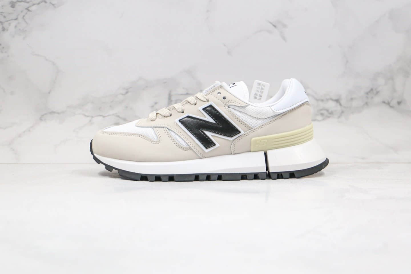 新百伦New Balance纯原版本复古老爹鞋NB1300米白黑色原盒原标区别市面通货版本 (ID:46755) - 图片1