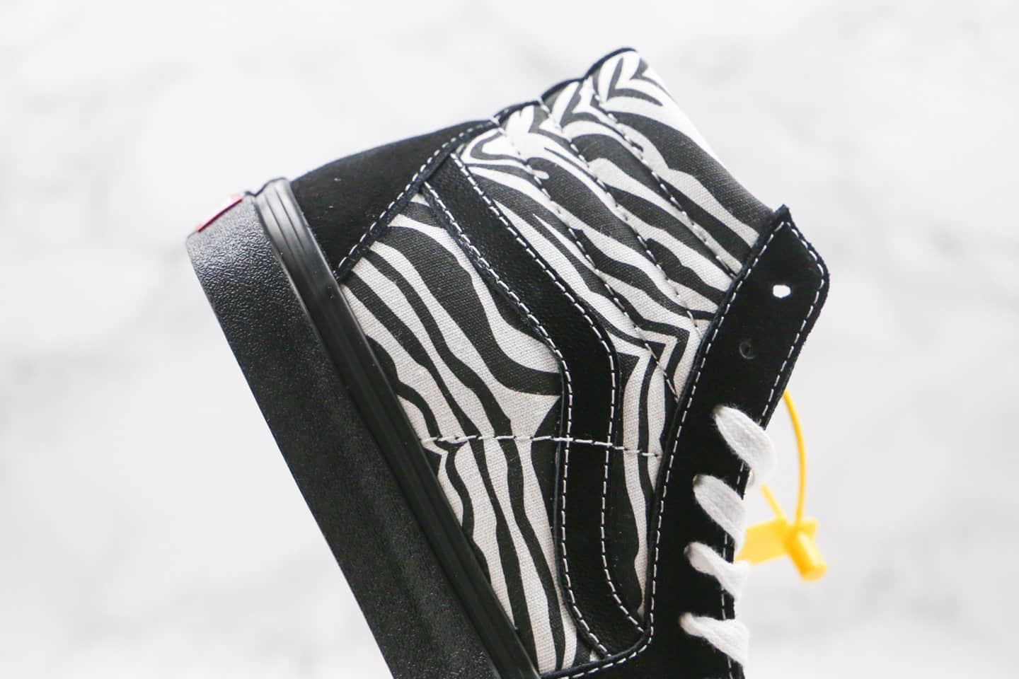 万斯Vans SH8-HI COMFYCUSH公司级版本高帮棋盘格子虎纹拼接鸳鸯黑白色板鞋原楦头纸板打造 货号：VN0A3W敏感内容17Q