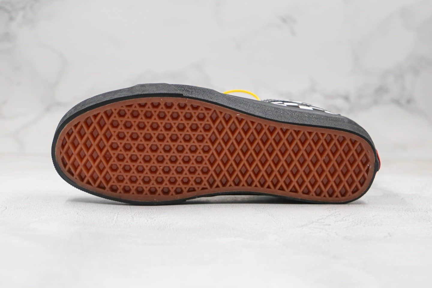 万斯Vans SH8-HI COMFYCUSH公司级版本高帮棋盘格子虎纹拼接鸳鸯黑白色板鞋原楦头纸板打造 货号：VN0A3W敏感内容17Q