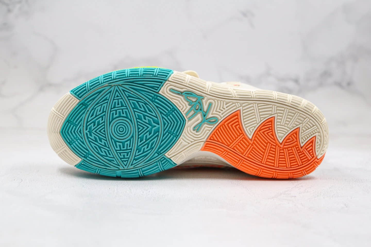 耐克Nike Kyrie 6 N7纯原版本欧文6代米白色涂鸦N7实战篮球鞋内置气垫原档案数据开发 货号：敏感内容5031-101