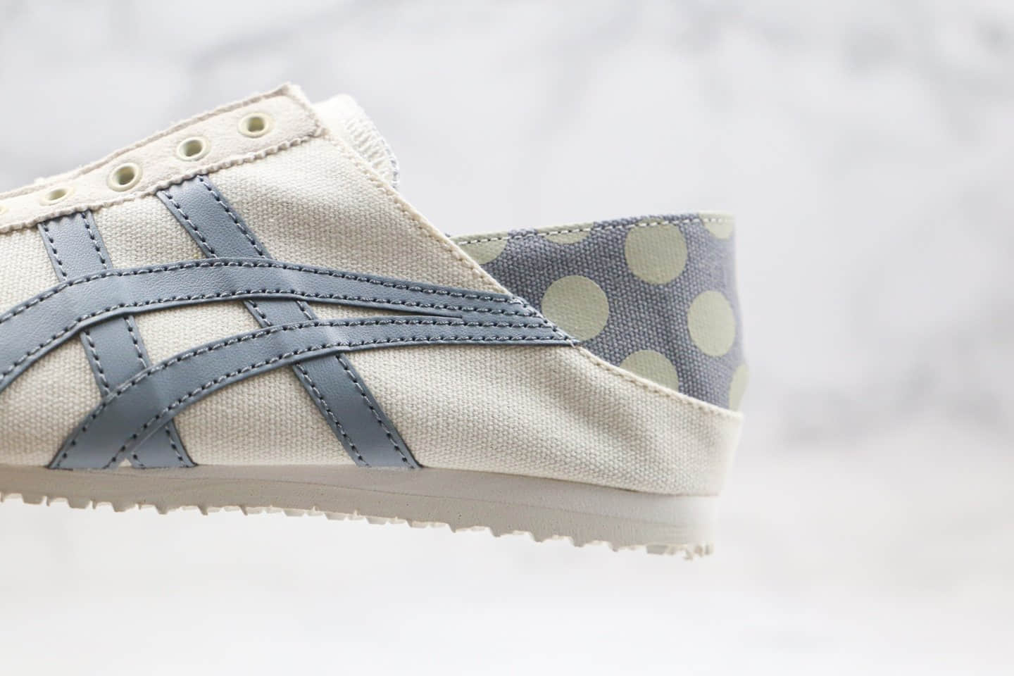 亚瑟士Asics Onitsuka tiger公司级版本鬼冢虎无鞋带一脚蹬灰蓝色原盒原标区别市面通货版本 货号:1183B404-200