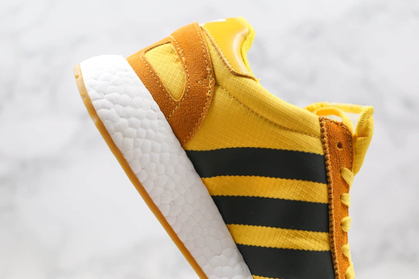 阿迪达斯Adidas Boost Three Stripes L-5923纯原版本三叶草爆米花跑鞋黑敏感内容原鞋开模一比一打造 货号:BD7612