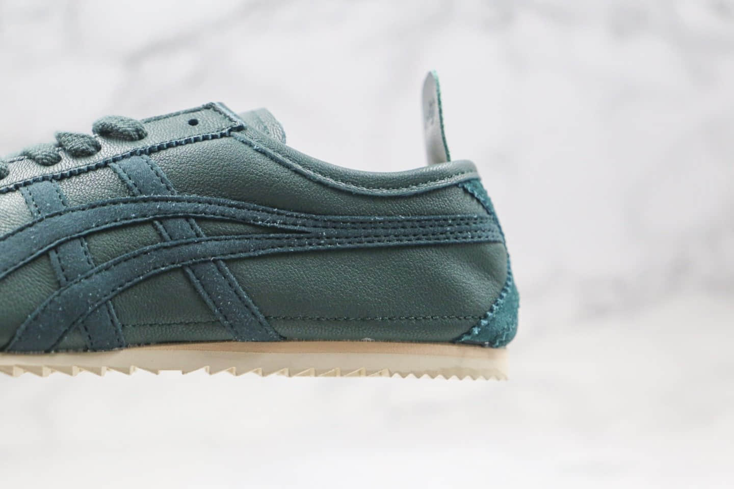 亚瑟士Asics Onitsuka Tiger NIPPON MADE纯原版本鬼冢虎深绿色羊皮手工鞋内置NFC芯片 货号:TH9J4L-8484