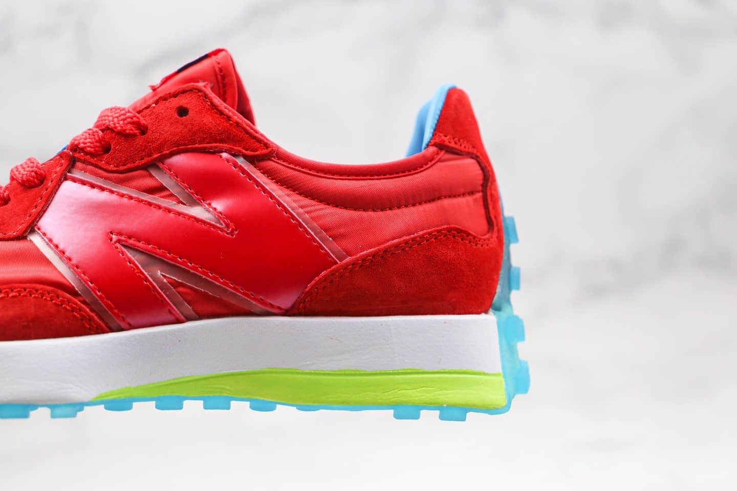新百伦New Balance 327纯原版本复古慢跑鞋NB327红色原盒原标正确鞋面材质 货号：MS327敏感内容B