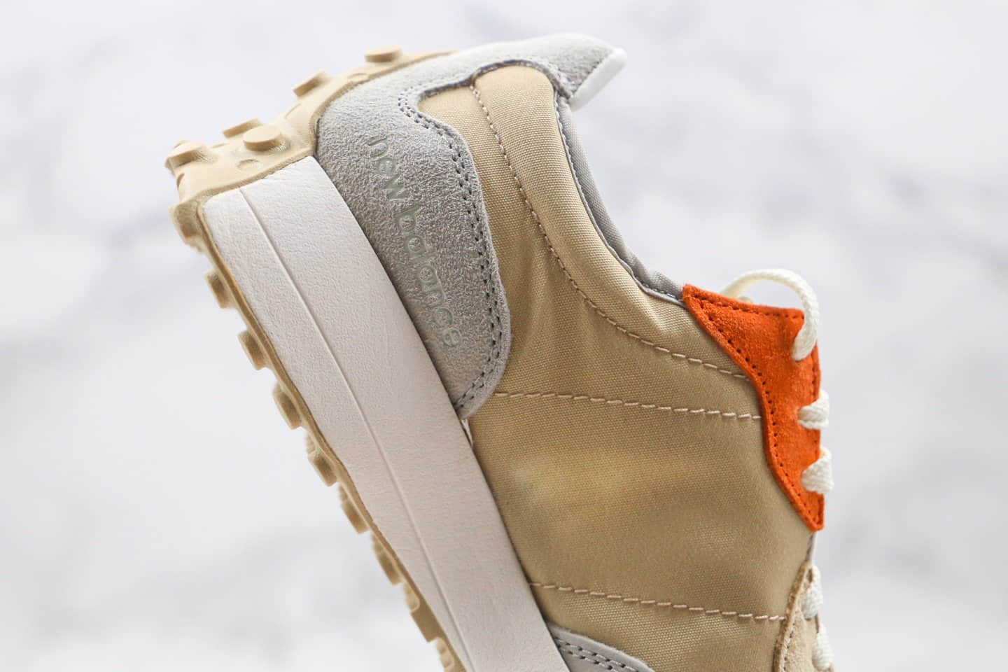 新百伦New Balance 327公司级版本复古慢跑鞋NB327灰绿色原盒原标原楦头纸板打造 货号：MS327敏感内容S