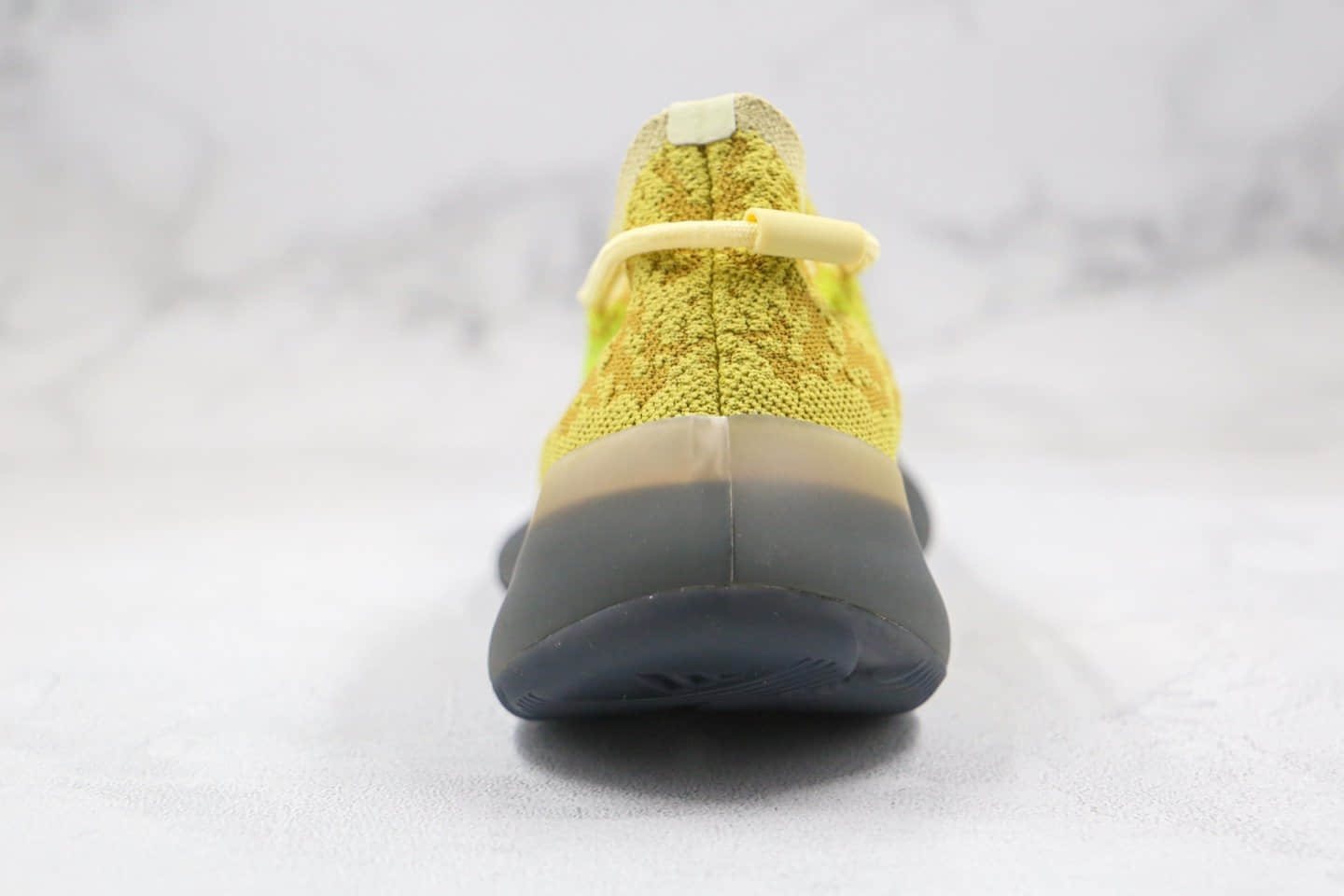 阿迪达斯Adidas Yeezy 380 Boost公司级版本侃爷同款椰子爆米花跑鞋380棕黄深灰黑色原厂巴斯夫缓震大底 货号:FZ4990