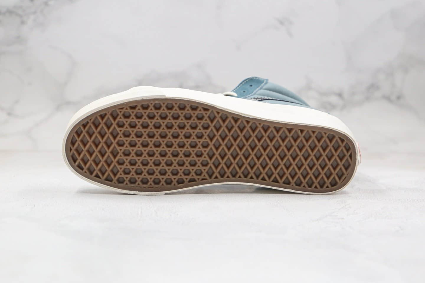 万斯Vans SK8-Hi公司级版本高帮帆布鞋雾霾蓝色原厂硫化大底 货号:VN0A4BVB20R