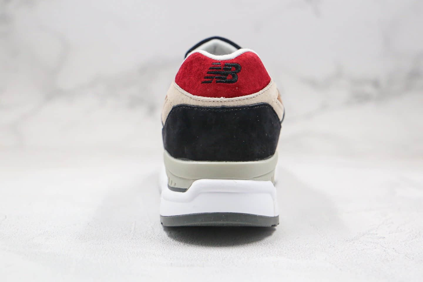 新百伦New Balance 998公司级版本NB998复古跑鞋卡其黑红色原装套楦 货号：M998B敏感内容