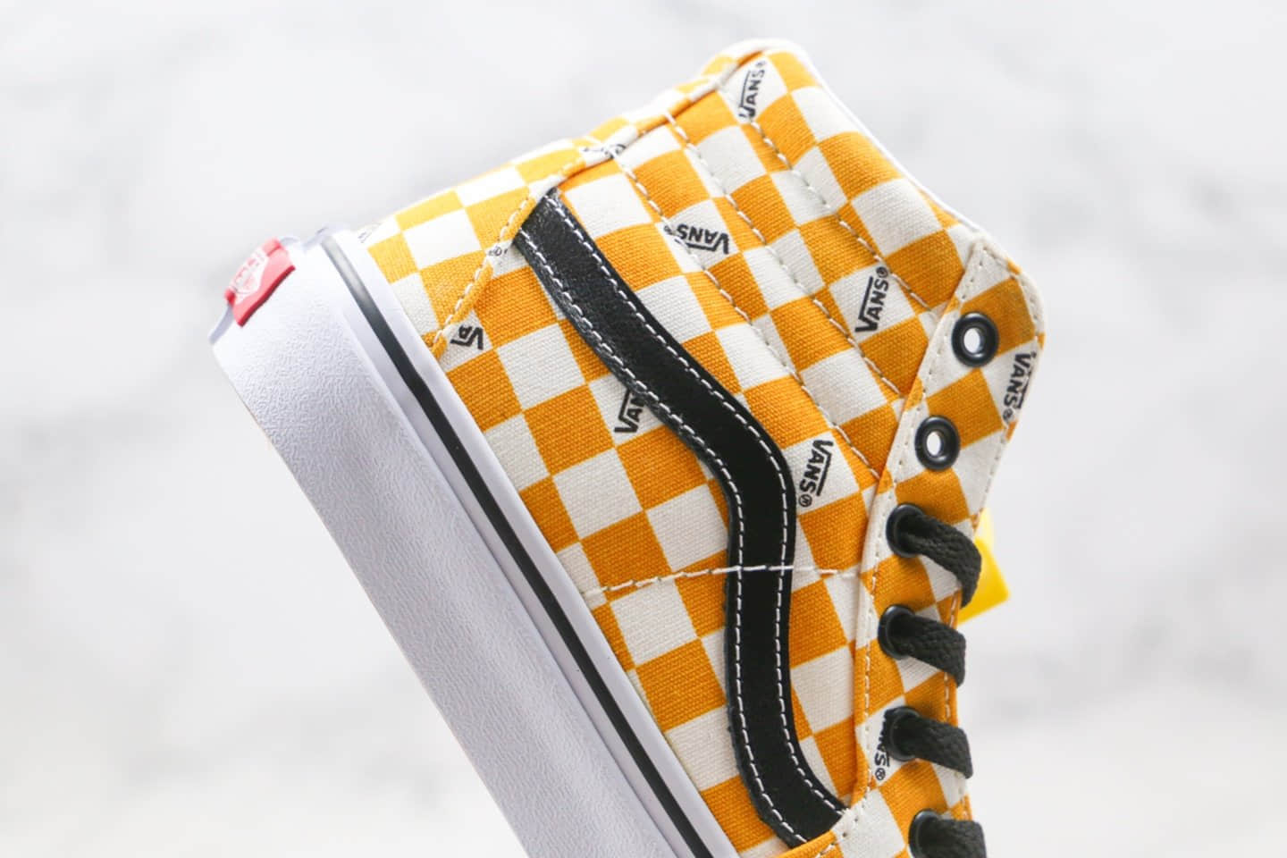 万斯Vans SK8-HI公司级版本高帮板鞋字母印花棋盘格敏感内容原档案数据开发 货号：VN0A4U3CWYT