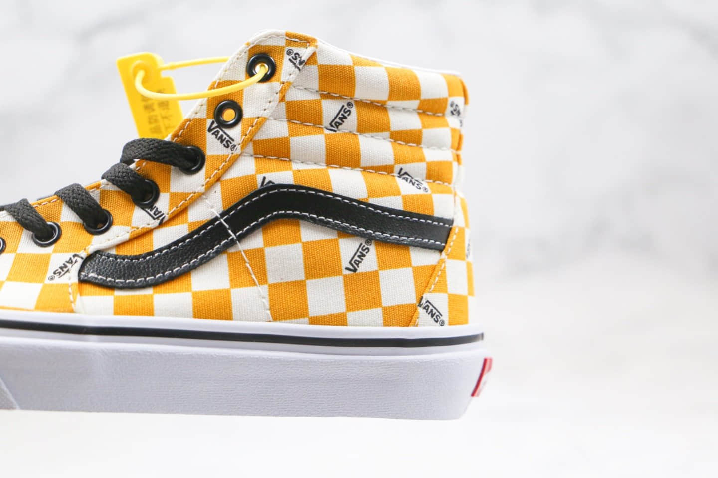 万斯Vans SK8-HI公司级版本高帮板鞋字母印花棋盘格敏感内容原档案数据开发 货号：VN0A4U3CWYT