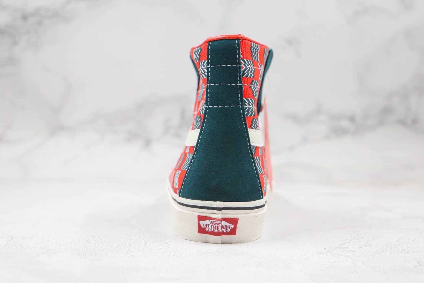 万斯VANS Sk8-Hi 138 Decon SF SURF公司级版本高帮冲敏感内容系列红绿箭头麂皮拼接帆布鞋原盒原标原楦头纸板打造 货号:VN0A3MV122N