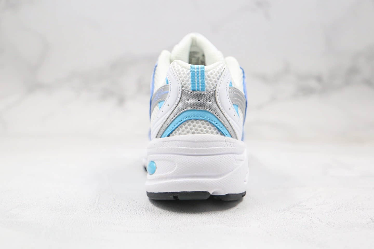 新百伦New Balance 530纯原版本复古慢跑鞋NB530白浅蓝色原盒原标原档案数据开发 货号:MR530CC1