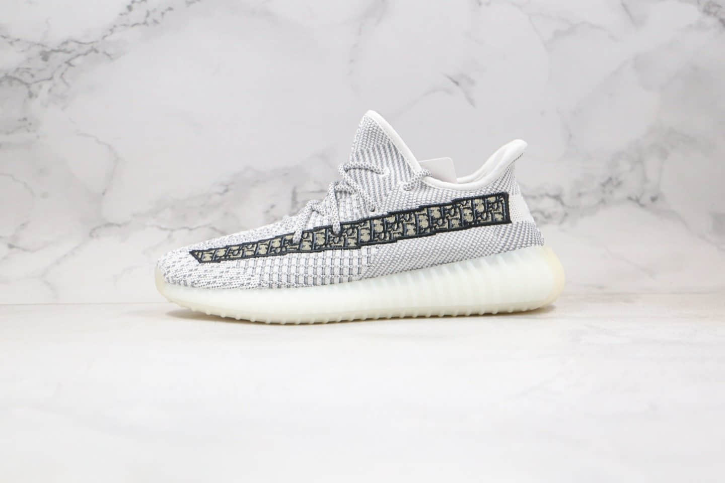 阿迪达斯Dior x adidas Yeezy Boost 350 V2纯原版本迪奥联名椰子350白灰老花巴斯夫真爆 (ID:53436) - 图片1
