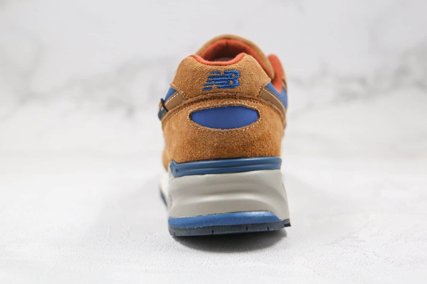 新百伦New Balance 999纯原版本复古运动鞋NB999棕色原装套楦 货号:ML999BC