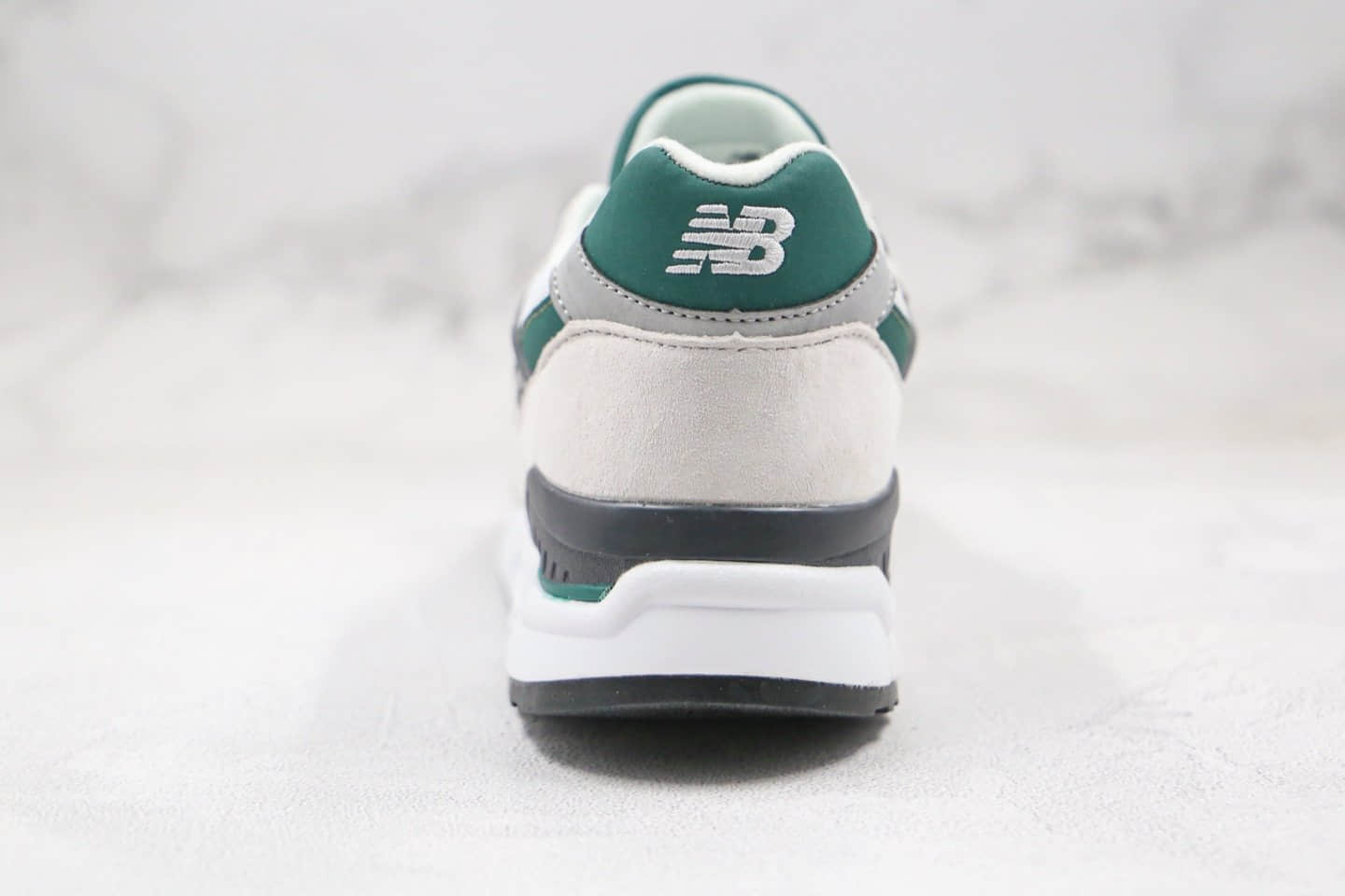 新百伦New Balance 998纯原版本复古慢跑鞋NB998白绿色原盒原标原档案数据开发 货号:M998XAD