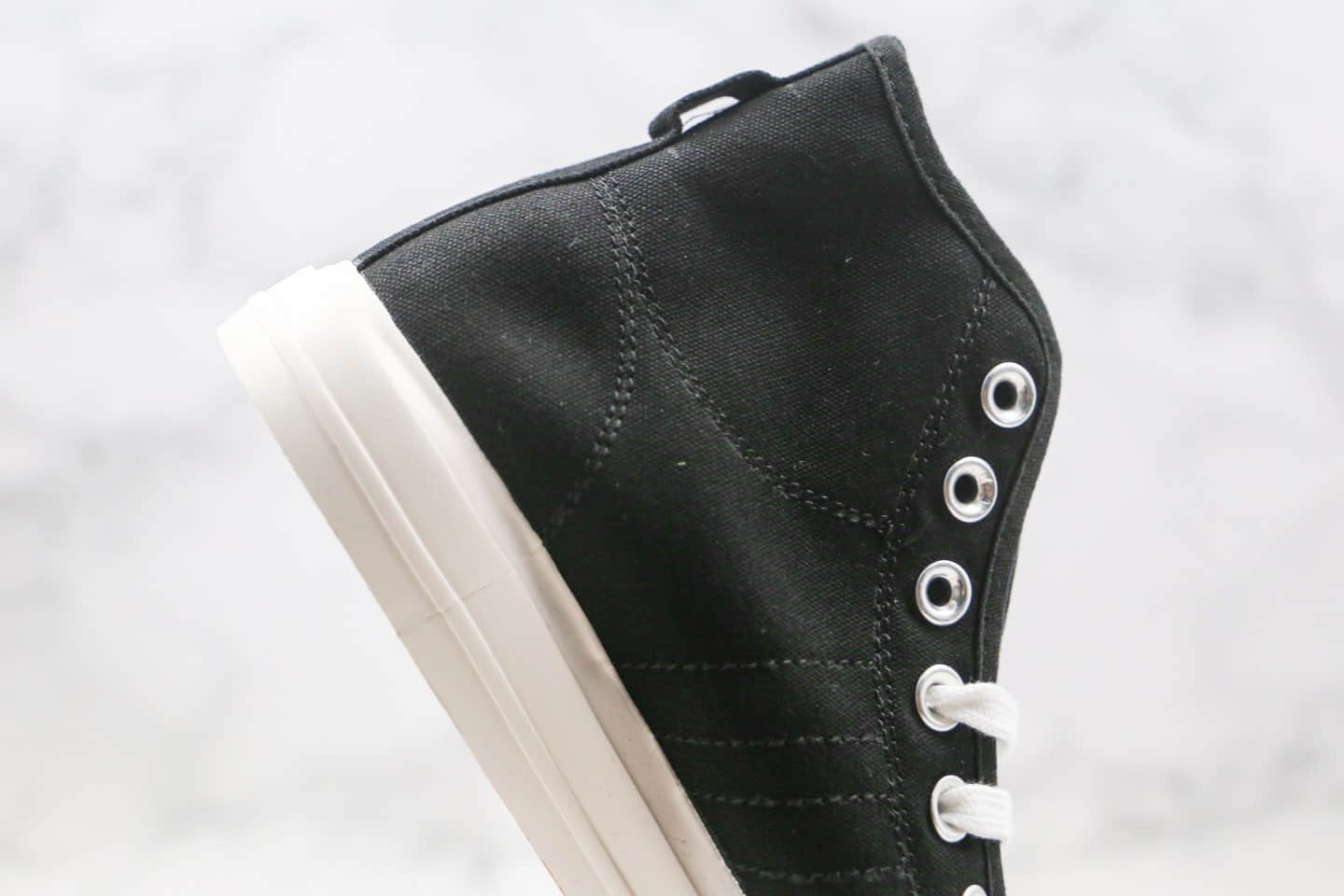 阿迪达斯adidas Nizza Hi RF x Alife联名款纯原版本高帮Nizza校园板鞋字母印花黑白色原盒原标 货号:FX2623