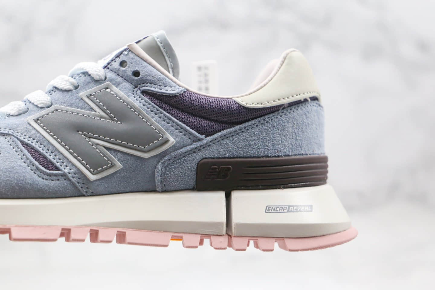 新百伦New Balance 1300纯原版本复古慢跑鞋NB1300蓝粉色原楦头纸板打造 货号:MS1300KI
