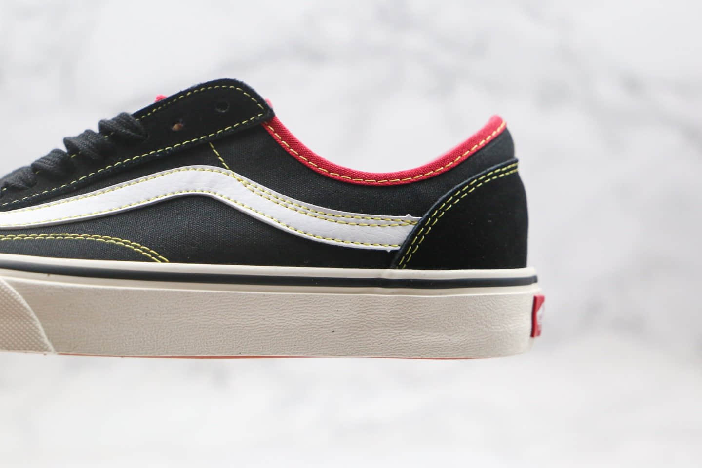 万斯Vans Style 36公司级版本低帮运动冲敏感内容系列红色鞋口低帮帆布鞋原楦头纸板打造