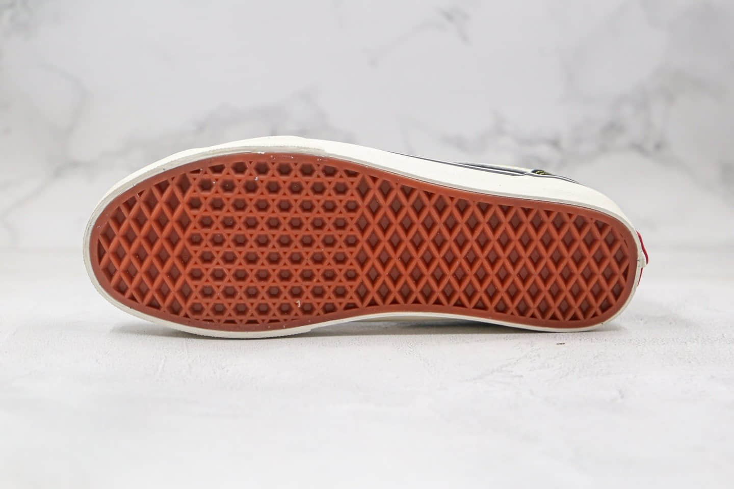 万斯Vans Style 36公司级版本低帮运动冲敏感内容系列红色鞋口低帮帆布鞋原楦头纸板打造