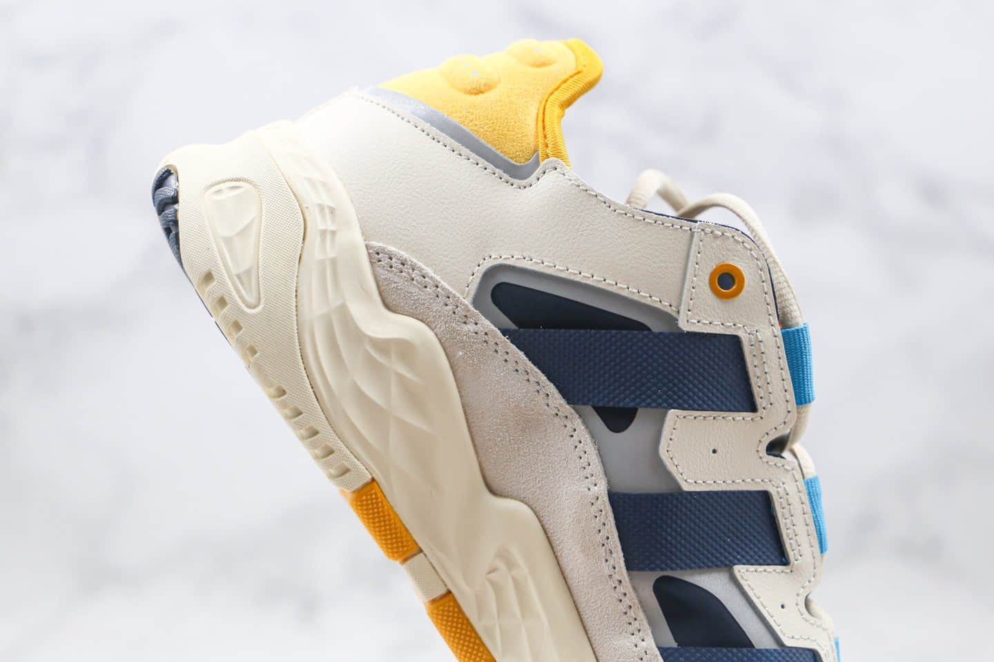 阿迪达斯adidas Originals Niteball纯原版本复古老爹鞋街球系列米白黄黑蓝色原盒原标原楦头纸板打造 货号:FV4842