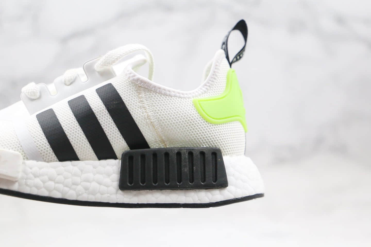 阿迪达斯Adidas NMD R1 OK W Primeknit Triple Black纯原版本爆米花跑鞋NMD白黑绿色原厂巴斯夫爆米花 货号:FW2699