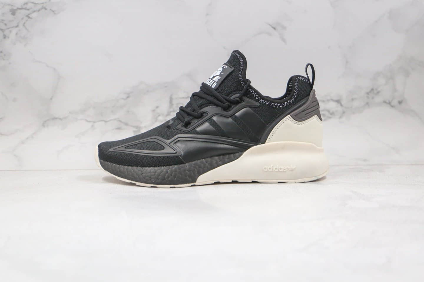 阿迪达斯Adidas Originals ZX 2K Boost纯原版本三叶草ZX 2K爆米花跑鞋白黑色人像配色原楦头纸板打造 (ID:56365) - 图片1