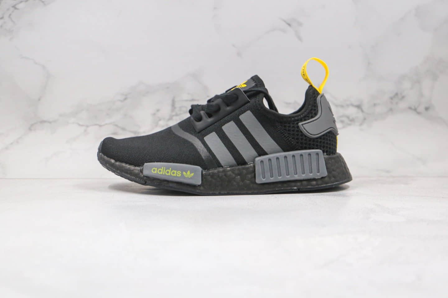 阿迪达斯adidas NMD R1公司级版本爆米花针织网面跑鞋黑灰色原楦开发 (ID:56778) - 图片1