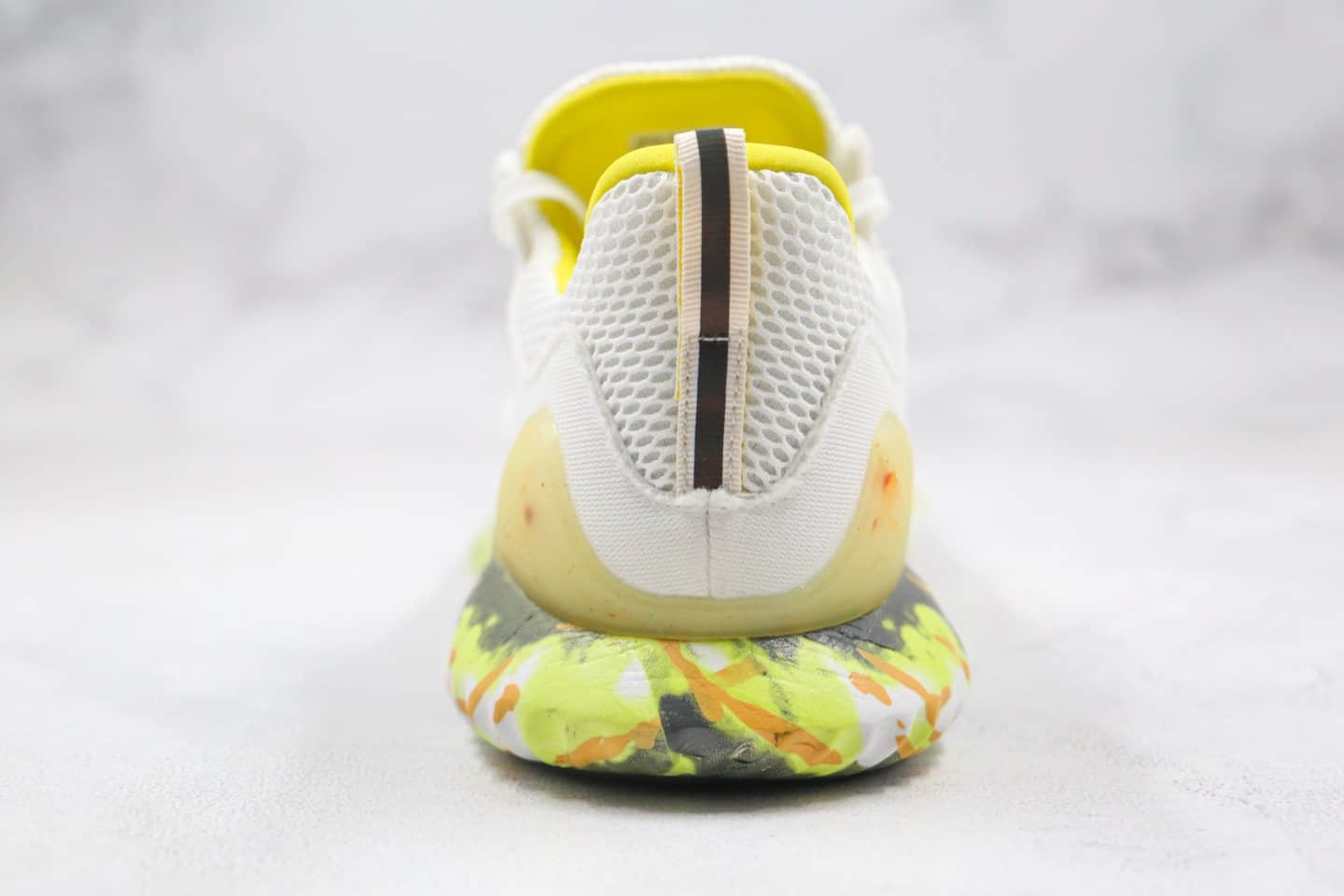 阿迪达斯Adidas Alphabounce beyond m纯原版本阿尔法十周年限定款白敏感内容跑鞋原盒原标 货号：CG3306