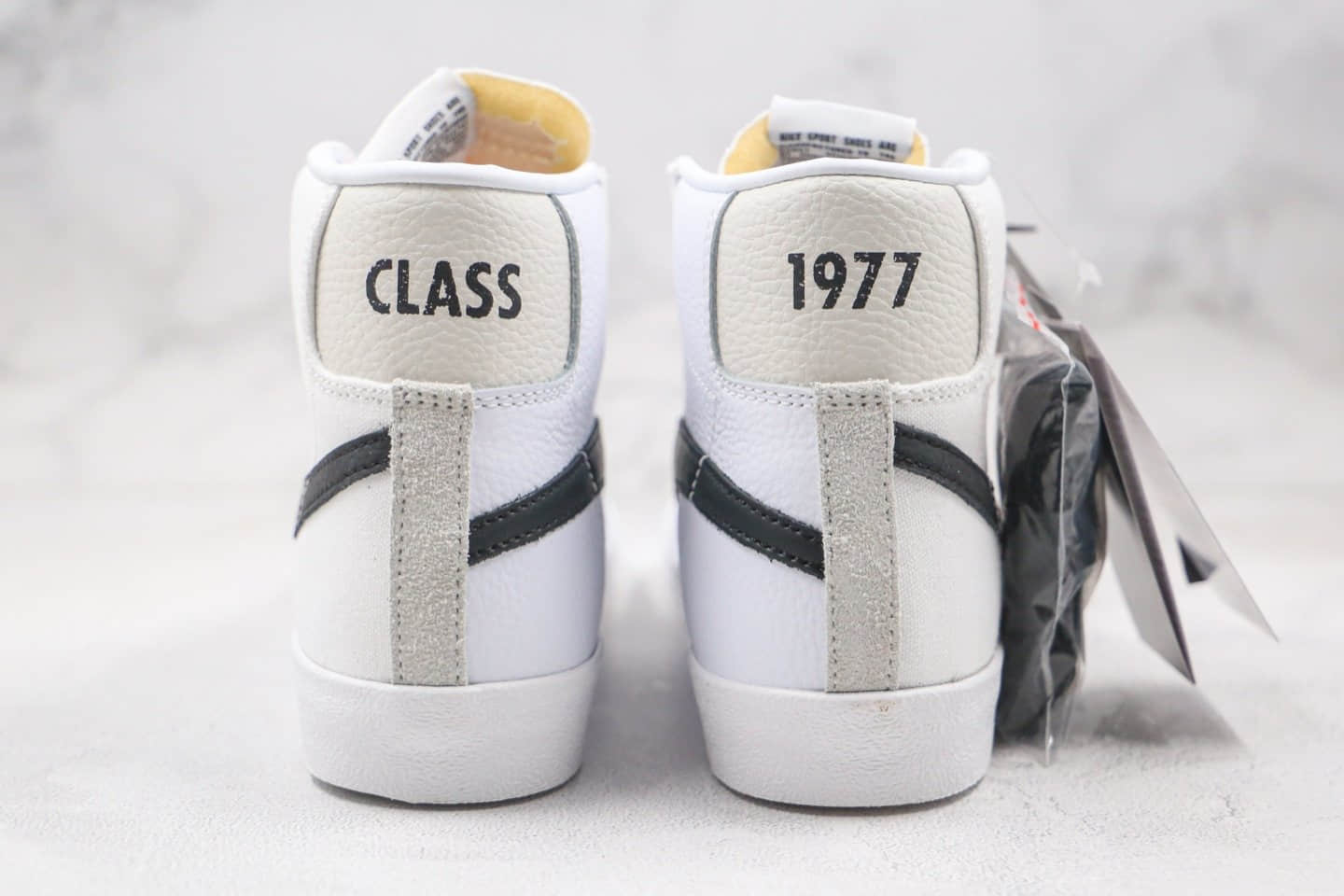 耐克Nike Blazer Mid Class 1977 x Slam Jam联名款纯原版本中帮开拓者白黑色硫化板鞋原楦头纸板打造 货号:敏感内容8233-100