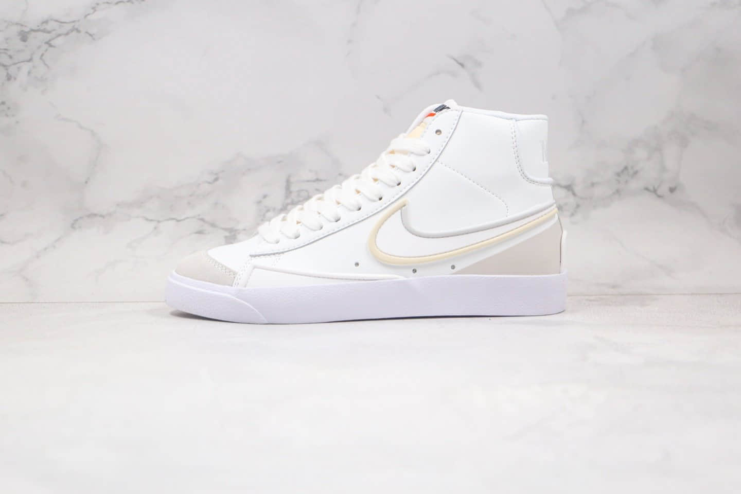 耐克Nike Blazer Mid 77 Infinite纯原版本中帮王一博同款滴塑开拓者灰白色板鞋原鞋开模一比一打造 (ID:59225) - 图片1