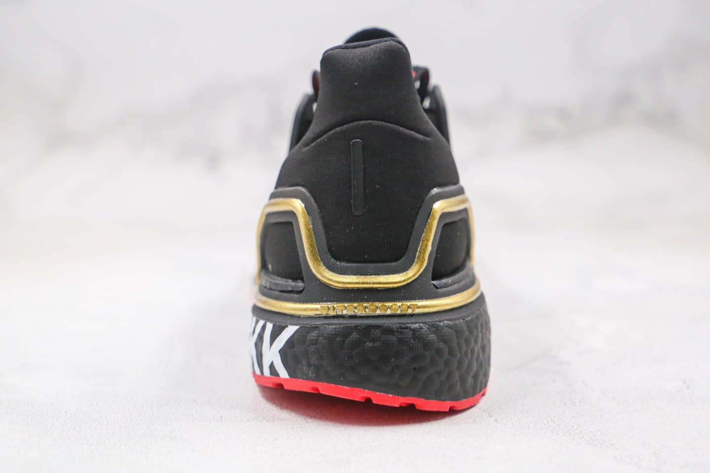 阿迪达斯Adidas Ultra Boost 20 Consortium纯原版本爆米花跑鞋UB6.0金属系列字母线条涂鸦黑敏感内容原盒原标 货号：FX7812