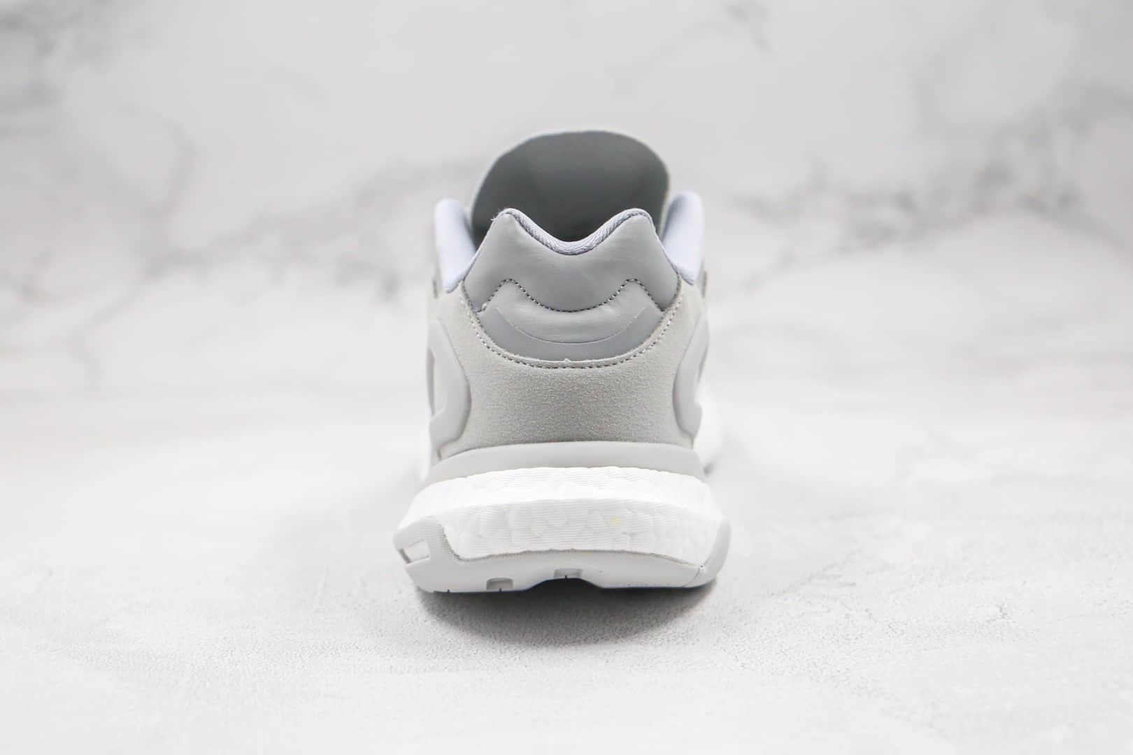 阿迪达斯Adidas Originals 2020 Day Jogger Boost纯原版本夜行者二代爆米花跑鞋灰白色原楦头纸板打造 货号:FW4823