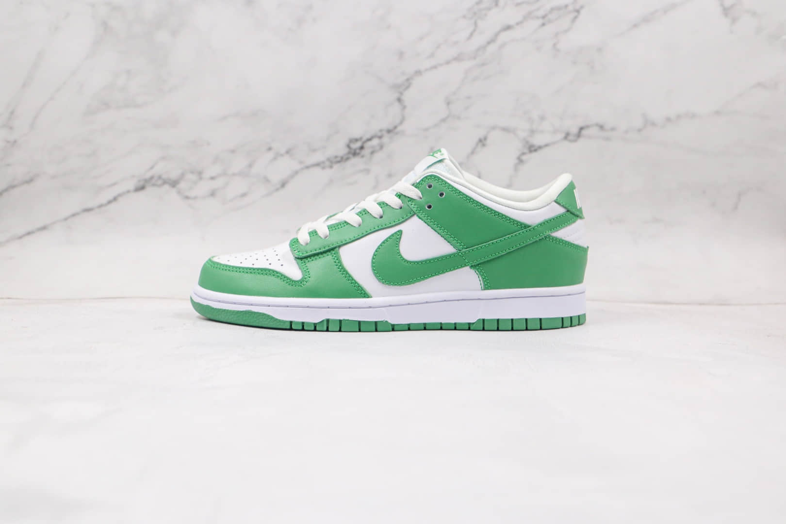 耐克Nike SB Dunk Low Green Tender powder 2021纯原版本低帮SB DUNK白绿色嫩巴黎环保主题板鞋内置气垫 (ID:62748) - 图片1