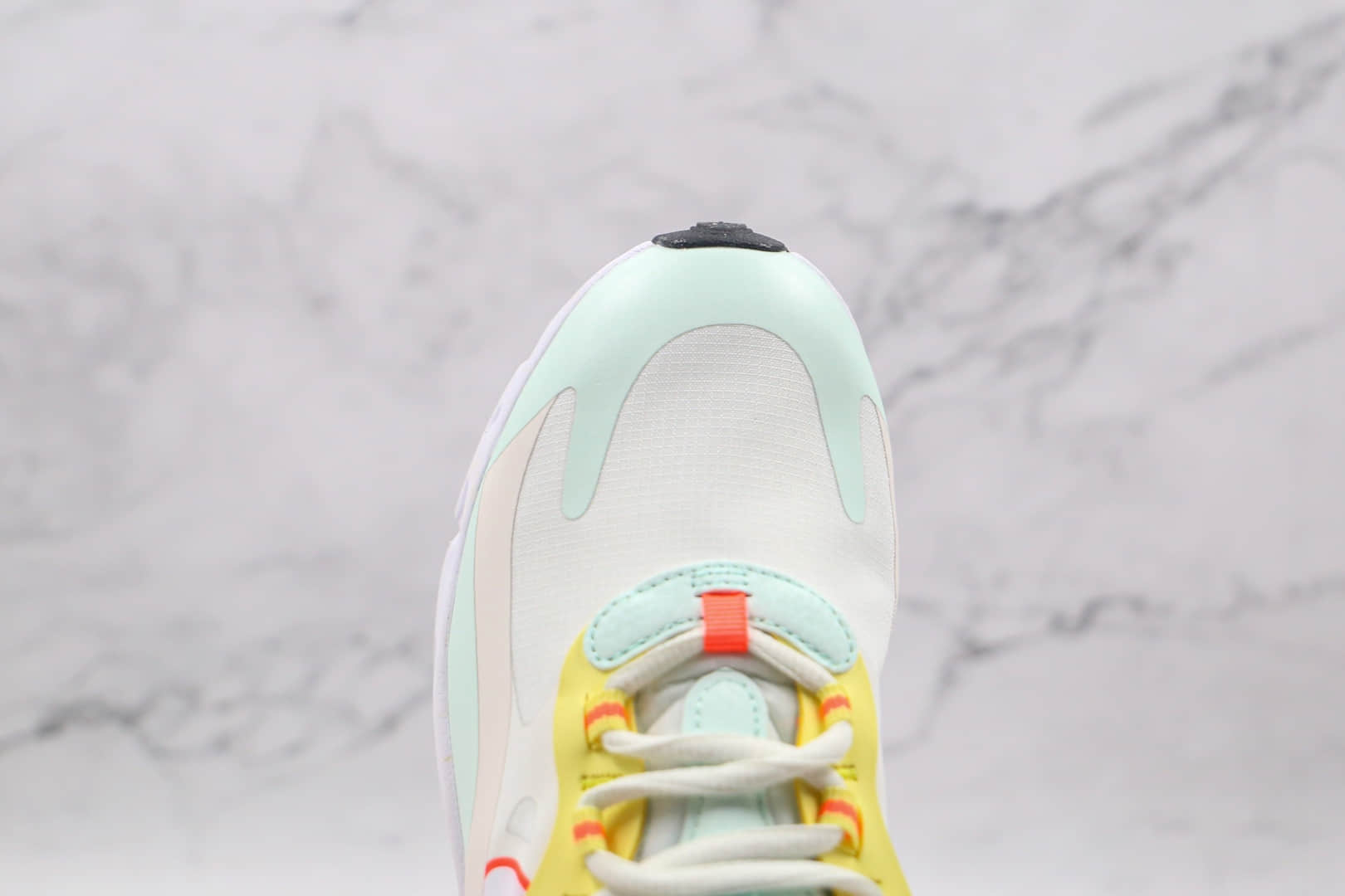 耐克Nike React Air Max 270V2纯原版本半掌气垫Max270白绿色跑鞋原厂真小潘气垫 货号:CV8818-102