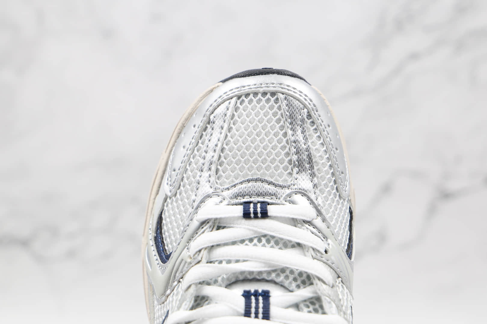 新百伦New Balance 530纯原版本复古慢跑鞋NB530银灰色老爹鞋原盒原标 货号:MR530KA