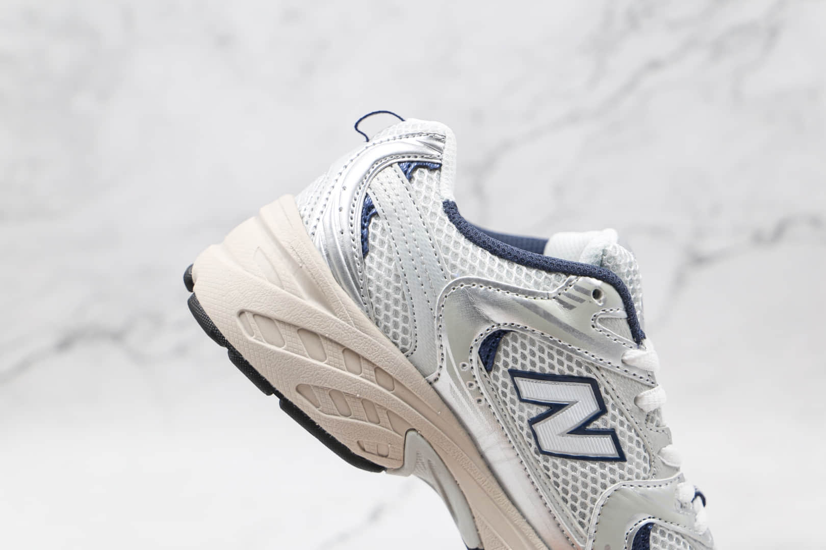 新百伦New Balance 530纯原版本复古慢跑鞋NB530银灰色老爹鞋原盒原标 货号:MR530KA