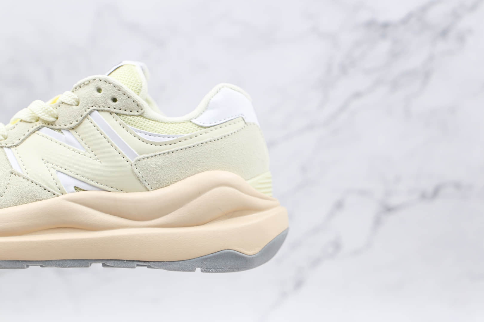 新百伦New Balance 5740纯原版本复古慢跑鞋NB5740米敏感内容老爹鞋原楦头纸板打造 货号:W5740CE