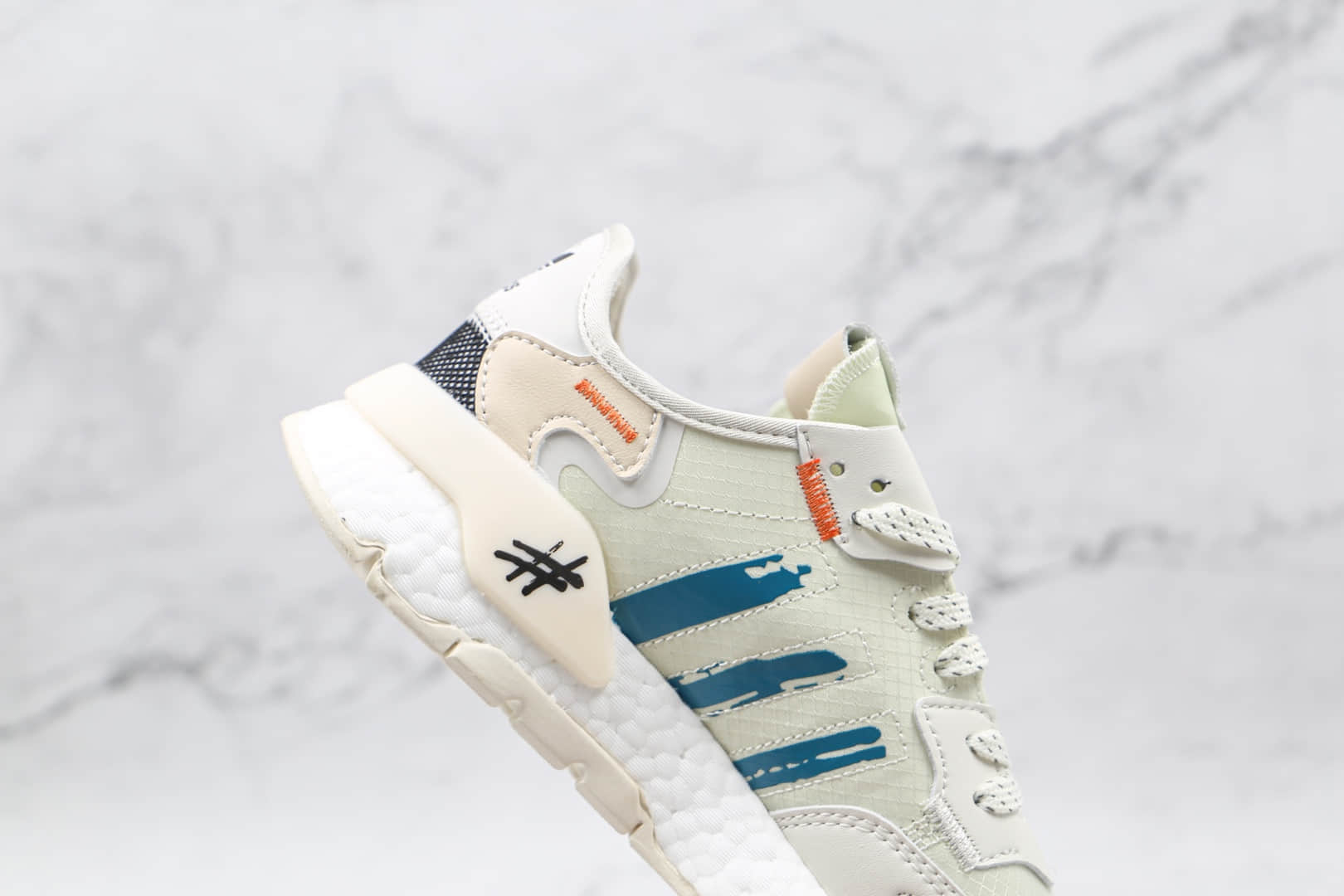 阿迪达斯Adidas Nite Jogger 2019 Boost纯原版本夜行者一代米白色涂鸦3M反光爆米花跑鞋原鞋开模一比一打造 货号:CZ3045