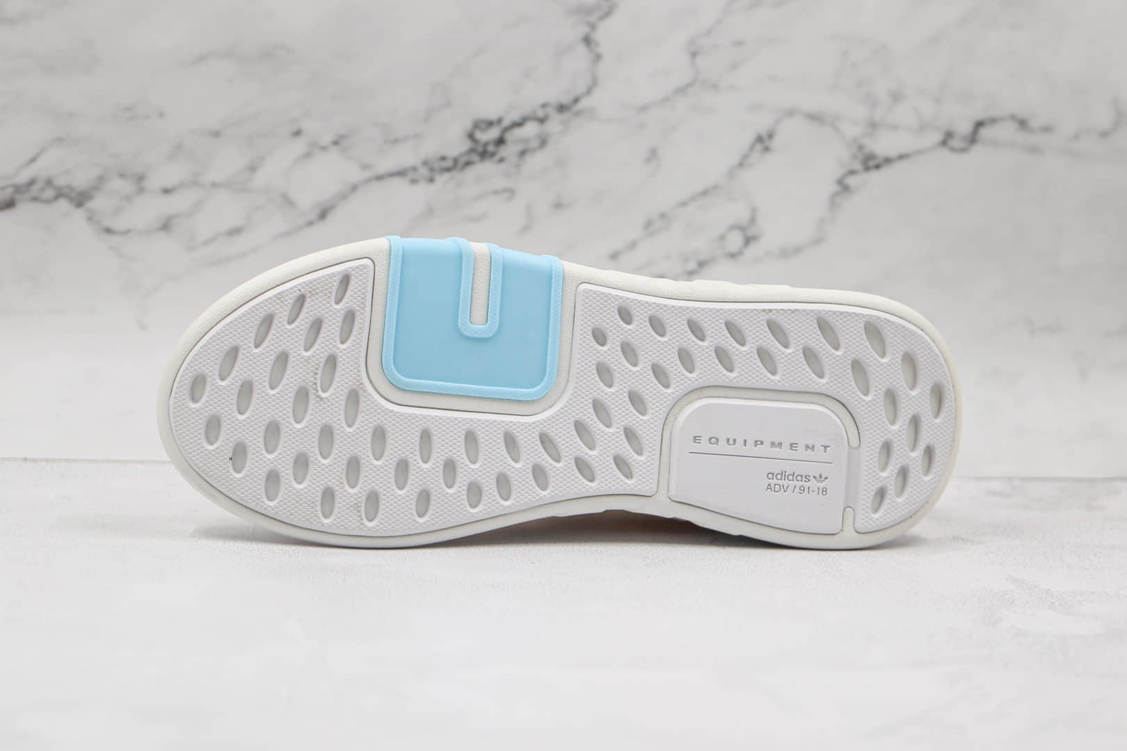 阿迪达斯Adidas EQT BASK ADV纯原版本三叶草支撑者系列白蓝粉敏感内容鸳鸯阴阳复古慢跑鞋原档案数据开发 货号：FZ0215