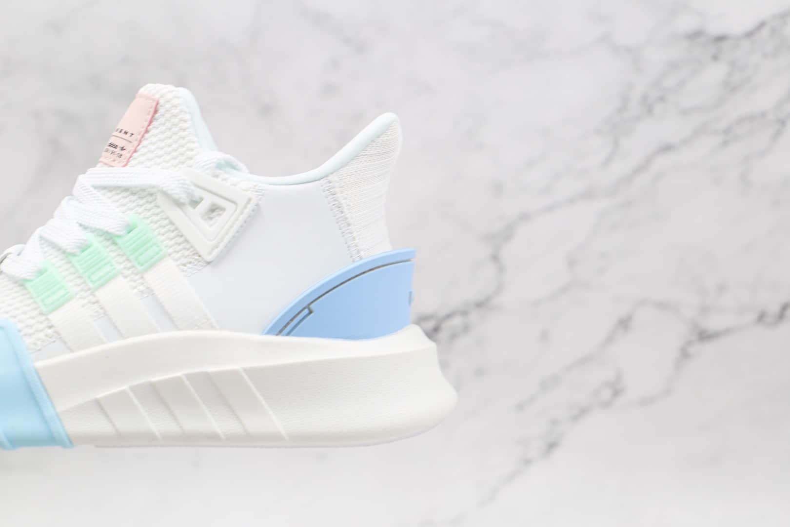 阿迪达斯Adidas EQT BASK ADV纯原版本三叶草支撑者系列白蓝粉敏感内容鸳鸯阴阳复古慢跑鞋原档案数据开发 货号：FZ0215
