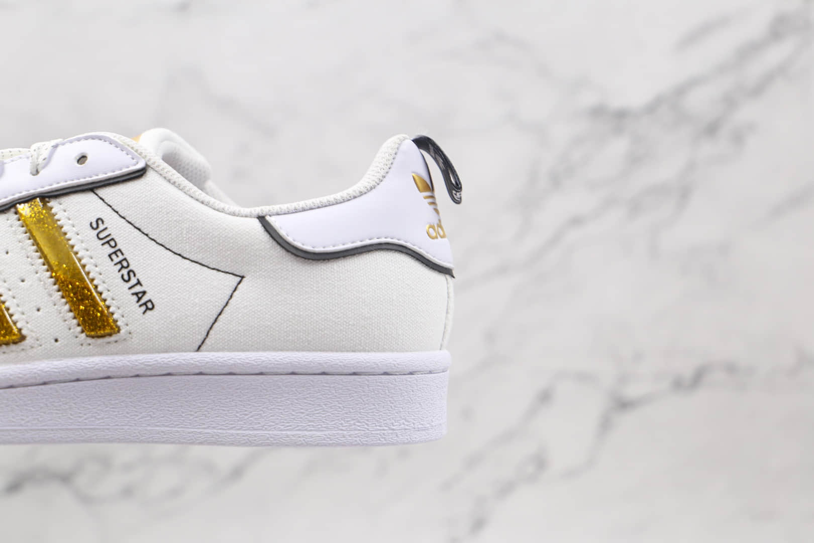 阿迪达斯adidas Originals Superstar纯原版本三叶草贝壳头板鞋白金色区别市面通货 货号:GX7915