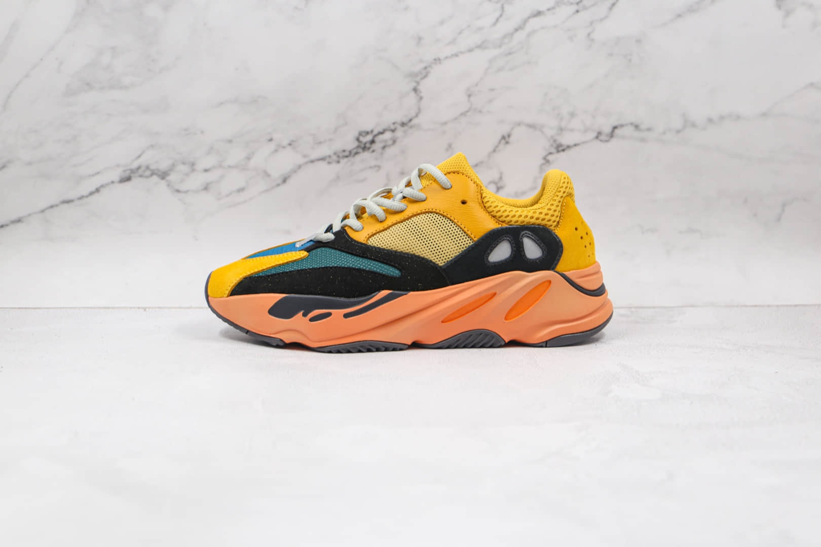 阿迪达斯Adidas Yeezy 700 Boost纯原版本侃爷椰子700初代太阳橙老爹鞋原盒原标 (ID:65814) - 图片1