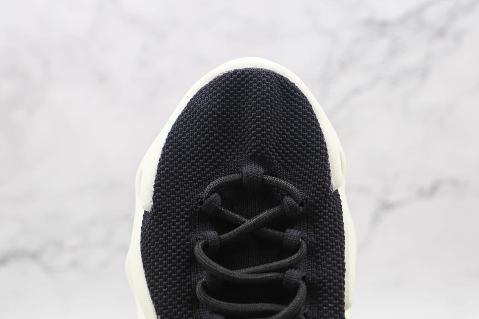 阿迪达斯Kanye West x adidas Yeezy 450“Cloud White”纯原版本侃爷椰子450火山鞋小笼包白黑色原楦头开模打造 货号:H68040