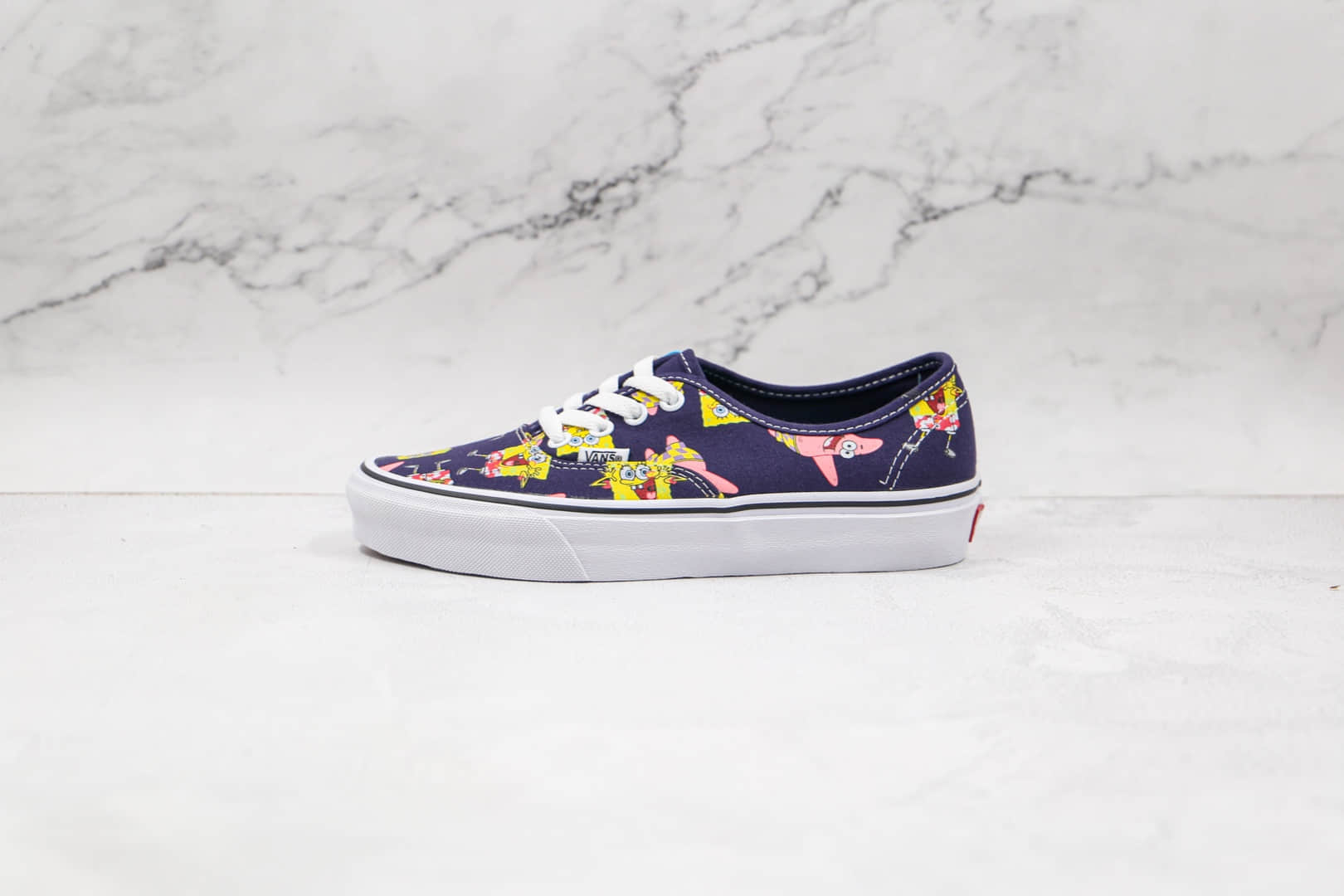 万斯Vans Authentic LX OG x Spongebob海绵宝宝联名款公司级版本暗蓝彩印卡通配色低帮硫化帆布鞋原盒原标 货号:VN0A3WM7YZ1