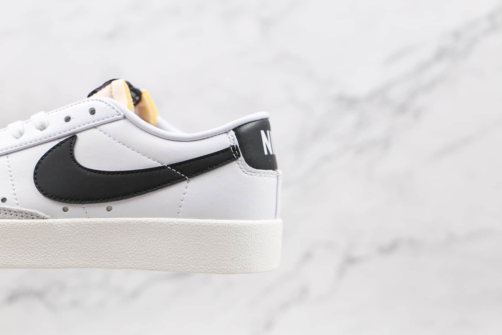 耐克Nike Blazer Low '1977 VNTG纯原版本低帮开拓者白黑色板鞋原盒原标 货号:DC4769-102