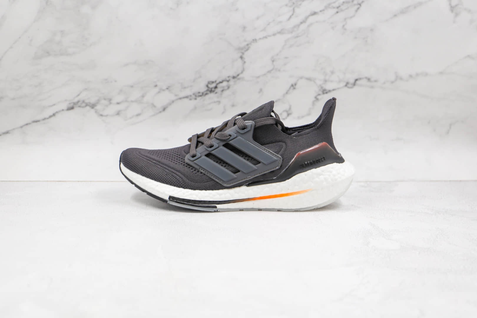 阿迪达斯Adidas ultra boost 2021纯原版本爆米花UB7.0黑桔色慢跑鞋原档案数据开发 货号:FZ2058